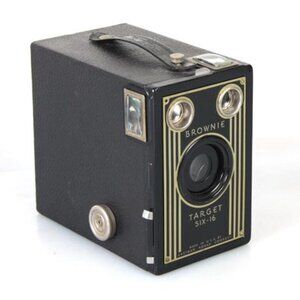 Vintage Brownie Taget SIX-16 Camera